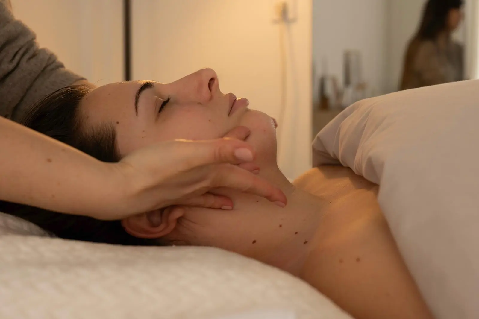 Massage facial